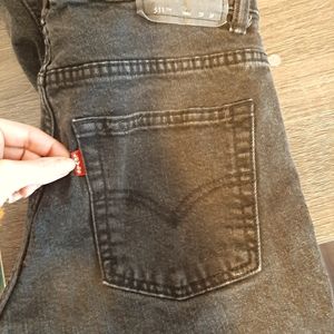 Levi 511 slim size 16. 28x28 inchs